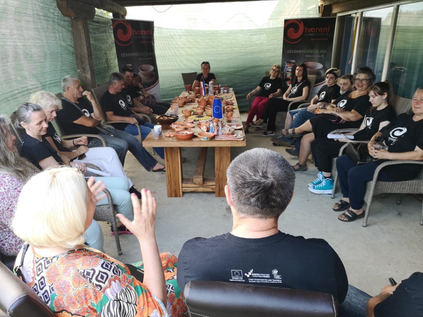 Prve 4 skupine završile tečaj 