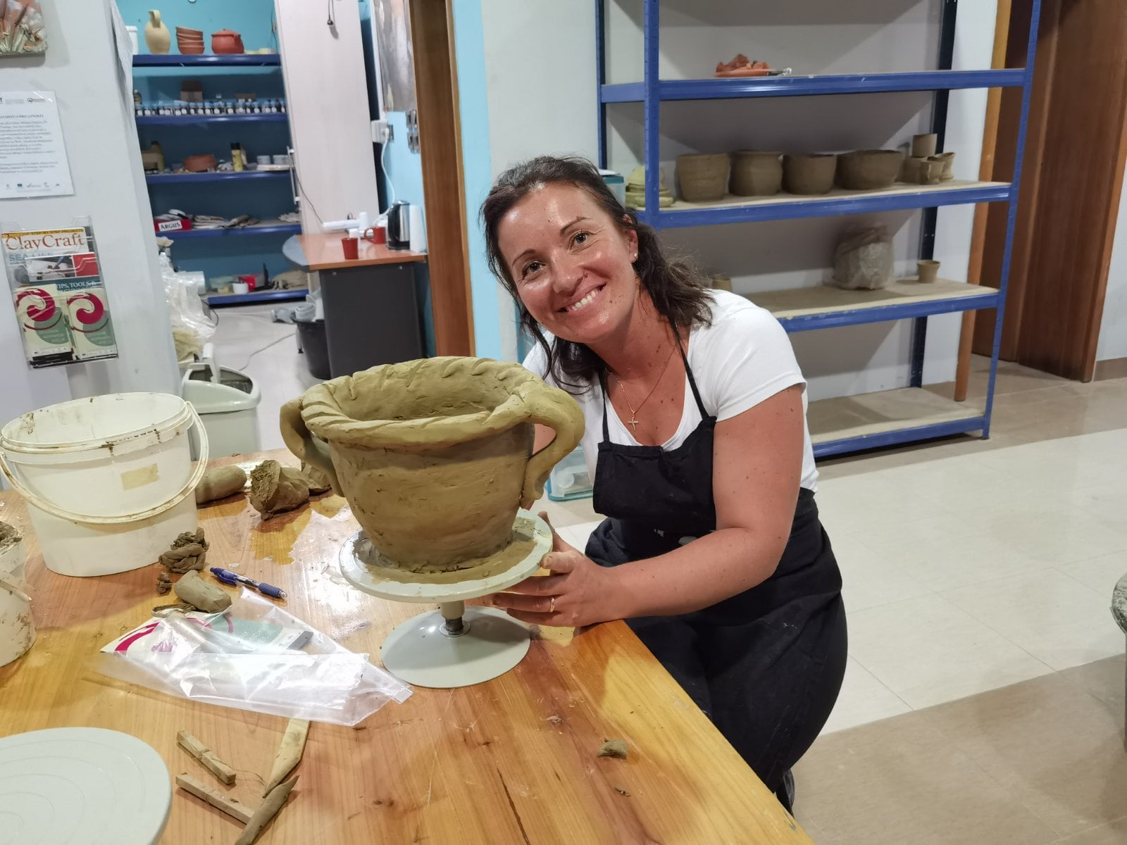 Četiri nove skupine polaznika tečaja Uvod u keramiku i lončarstvo