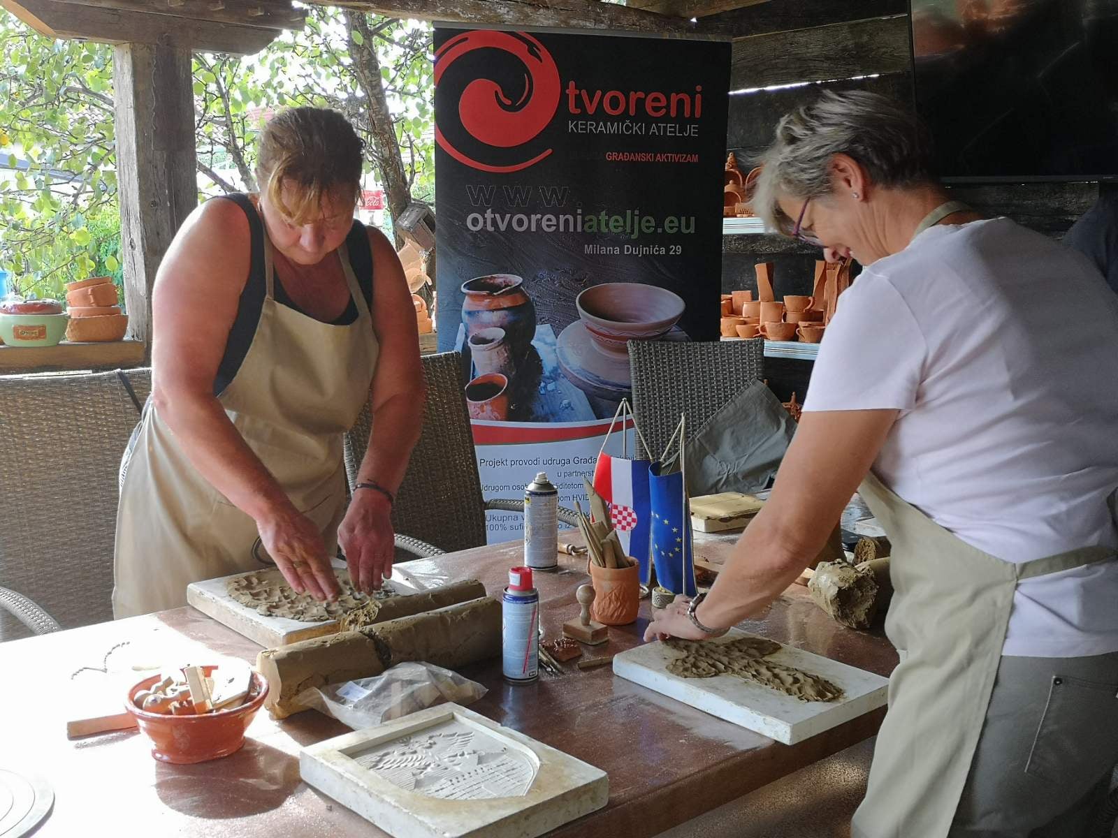 Različite radionice prilagođene interesima korisnika ateljea